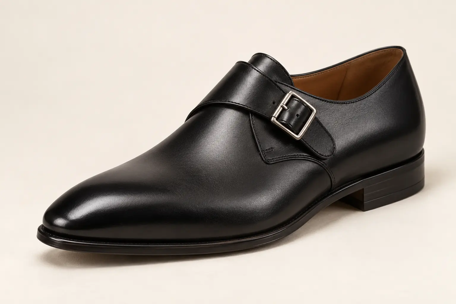 KI-generierte Illustration eines schwarzen Single-Monk-Straps